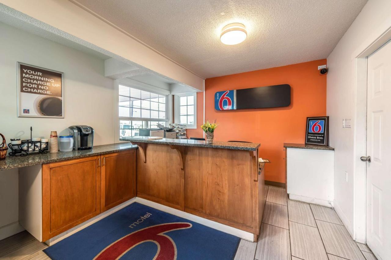 Motel 6-Kamloops, Bc Exterior foto